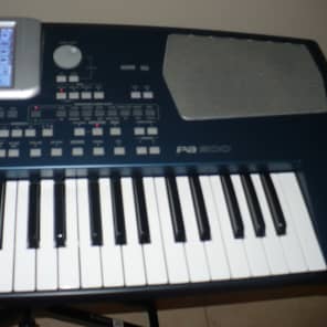 Korg PA500 ORT ORIENTAL Professional arranger Keyboard in excellent condition and clean image 3