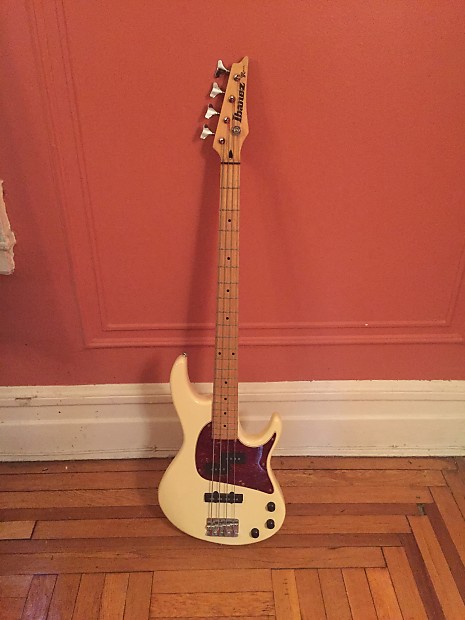 Ibanez TRB 80 90s White
