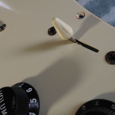Squier Affinity Loaded Pickguard - S-S-S (2006) White image 4