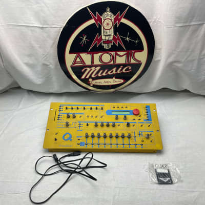 Waldorf Q Synthesizer Rackmount Tabletop Module - Yellow
