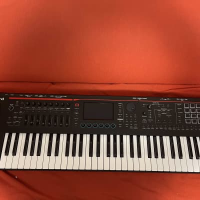 Roland FANTOM-06 61-Key Workstation Keyboard 2022 - Present - Black