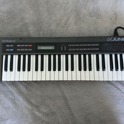 Roland Alpha Juno 1 49-key Programable Polyphonic Analog Synthesizer