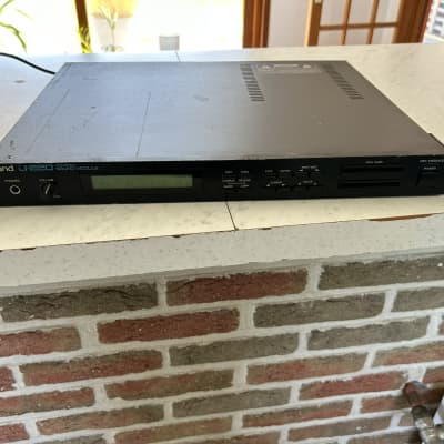 Roland U-220 RS-PCM Sound Module 1989 - 1992 - Black