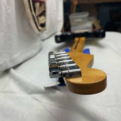 Fender Standard Stratocaster Guitar with humbucker in bridge position 1996 - 3-Color Sunburst / Maple fingerboard image 25
