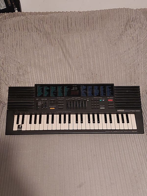 Yamaha PSS-380 PortaSound Keyboard / FM Synthesizer | Reverb