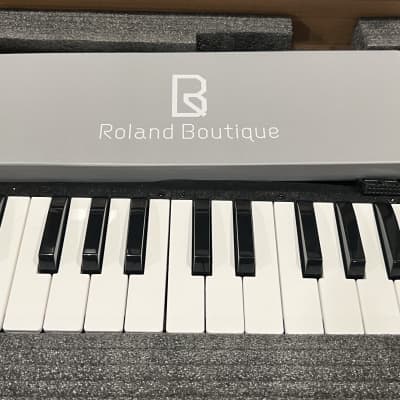 Roland Roland JU-06 Boutique Series Digital Synthesizer with Keyboard image 3