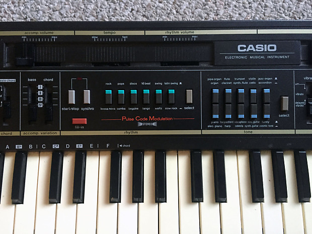 Vintage Casio MT 210 Keyboard Synthesizer Circuit Bending 1980s