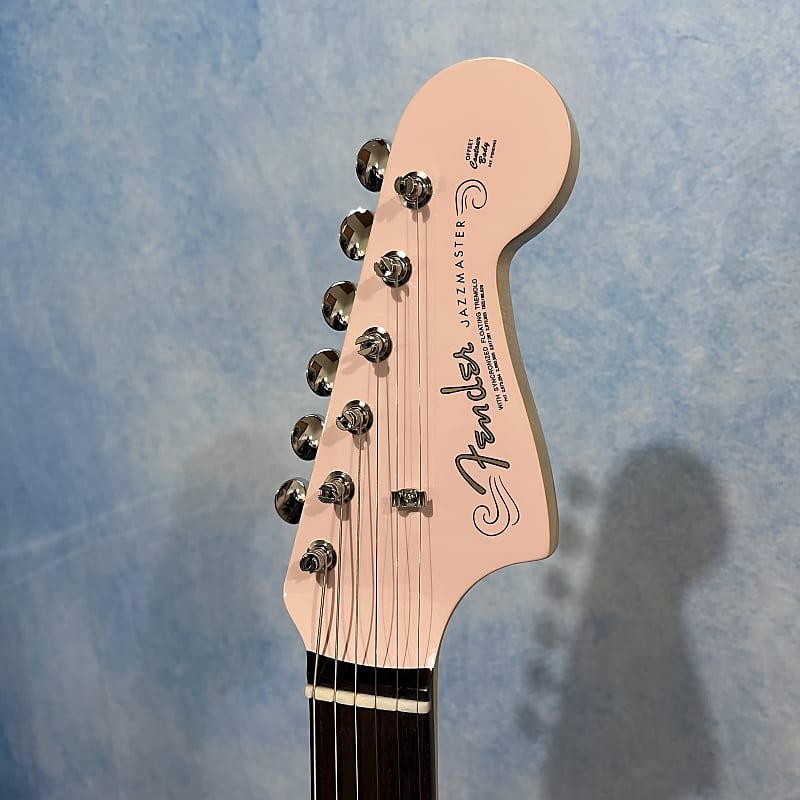 Fender Japan FSR Collection Traditional II 60s Jazzmaster Shell Pink with  Matching Headstock 2023 MIJ