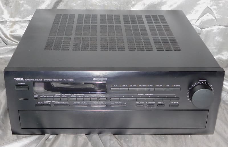 Yamaha RX-V1070 receiver with phono input and pre out main in image 1