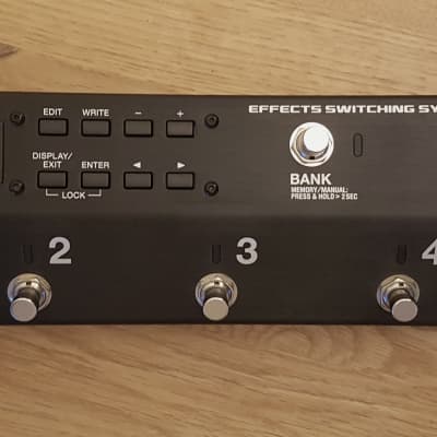Boss ES-5 Effects Switching System | Reverb
