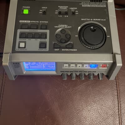 Edirol R-4 (4 channel portable recorder and wave editor) 44.1, 44.8 and 96khz image 6