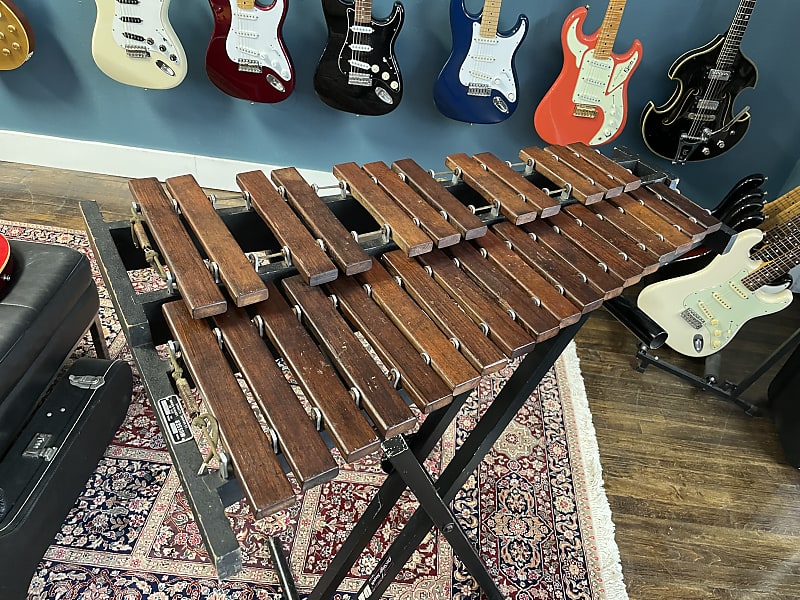 Vintage Musser Model 40 Marimba 2.5 Octave Rosewood Bars Keys Ludwig Deagan - See Video! image 1