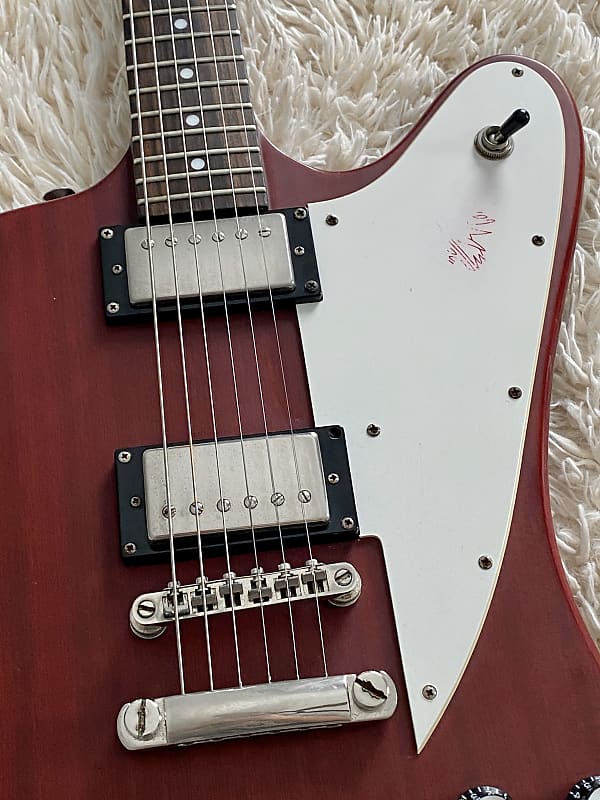 2008 Epiphone Firebird Studio Electric Guitar w/ Hard Case 2008 Epiphone Firebird Studio Electric Guitar w/ Hard Case