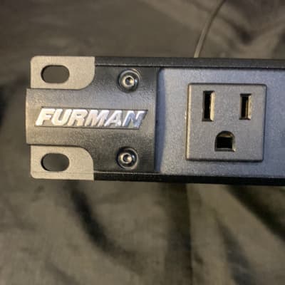 Used Furman PL-PLUSC Advanced Power Conditioner 032624 image 3