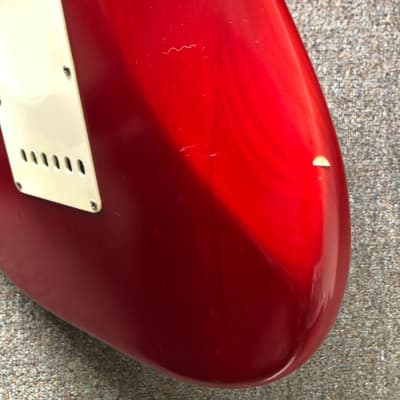 Fender Highway One Stratocaster 2002 Crimson Red Transparent image 12