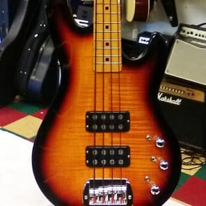 G&L Tribute Series M-2000 Bass 3-Tone Sunburst w/ Maple Fretboard