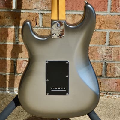 Fender American Professional II Stratocaster®, Rosewood Fingerboard, Mercury image 6