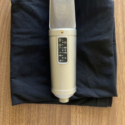 RODE NT2-A Multi-Pattern Large Diaphragm Condenser