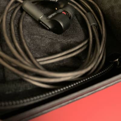 Sony XBA N3 Hybrid In Ear Headphones ? Domestic Japanese