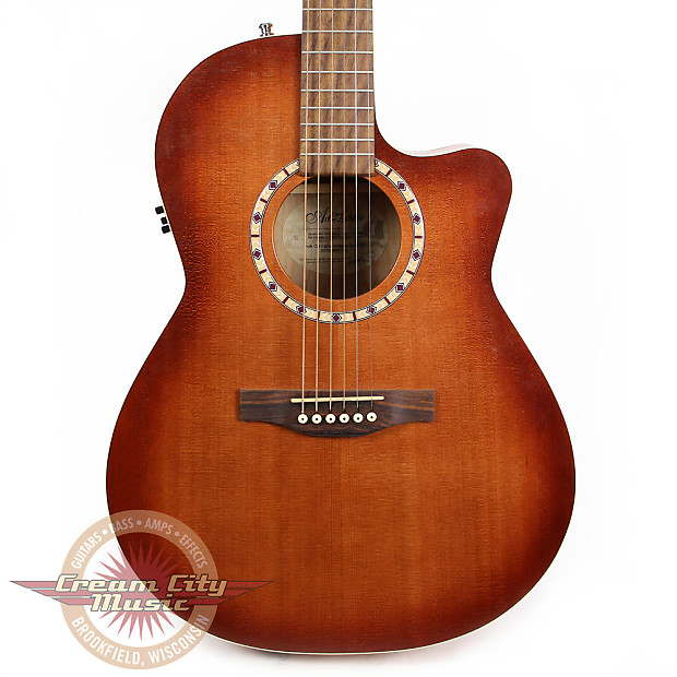 Art & Lutherie Cedar Folk CW Acoustic Electric Guitar in