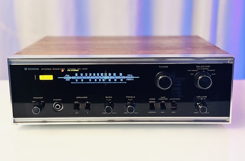 Vintage  Pioneer SX-440  AM/FM Receiver - Serviced + Cleaned + LED