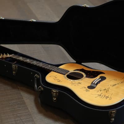 1997 Gibson CL-40 Artist Natural Acoustic/ Electric Guitar Signed by The Wallflowers + OHSC image 20