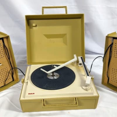 RCA VPN34N 1960's Yellow Portable Record Player w/ Original Speakers - For Parts or Repair image 5