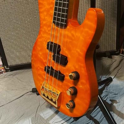 Fender Custom Shop 40th Anniversary Precision Bass Quilted Maple 1991 - Amber image 2