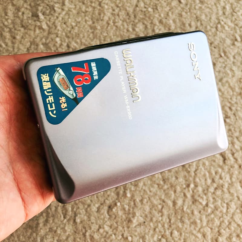 Sony WM-EX900 Walkman Cassette Player, Nice Purple Color
