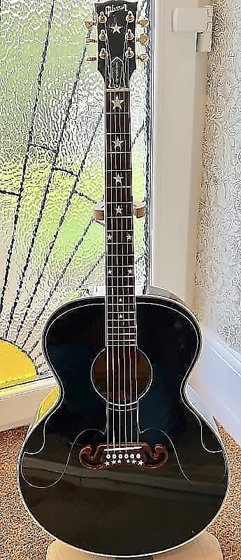 Gibson J-180 - "The Everly", 1996 - Ebony, Bozeman Custom Shop release of only 100, Passive Electro Acoustic, Excellent Condition, Gibson 'Custom Shop' Hard Case, Free Worldwide Shipiing ! image 1