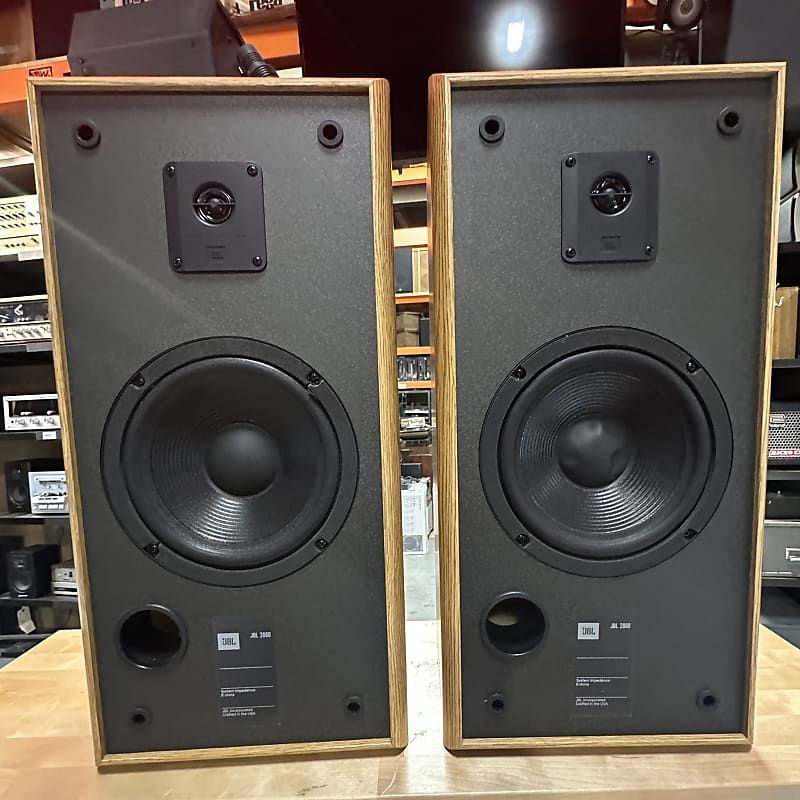 JBL 2800 2-Way Bookshelf Speakers 100 Watts  			