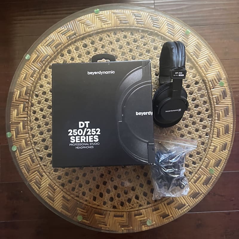 Beyerdynamic DT 250 Closed Back Headphones - 80 Ohms - Black  			