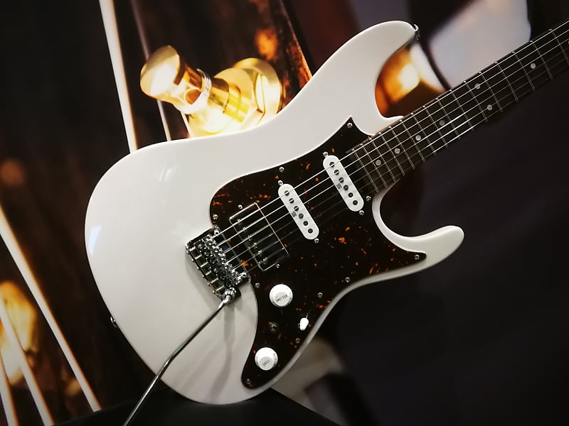 Ibanez AZ2204N-AWD Prestige E-Guitar 6 String - Antique White Blonde + Case image 1