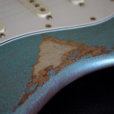 Fender Stratocaster Custom Blue  Sparkle Custom Nitro Relic image 7