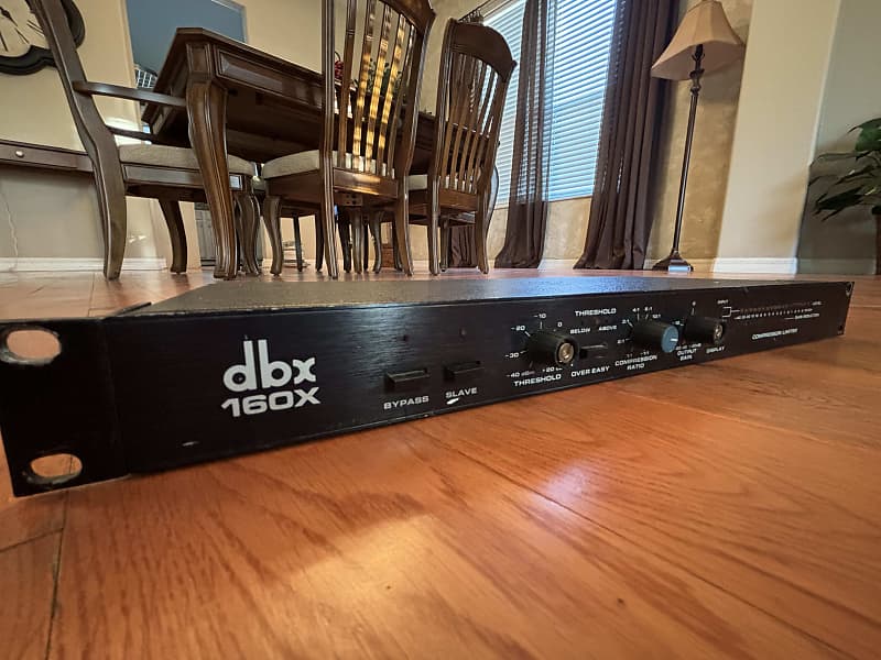 dbx 160X Compressor / Limiter | Reverb