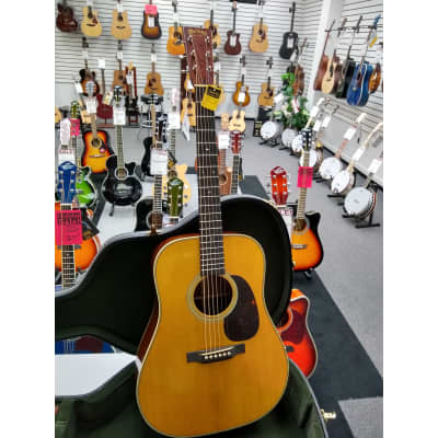 Martin D28 Aged 1937 Authentic image 1