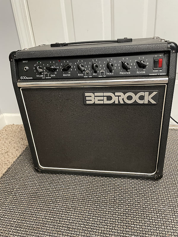 BEDROCK 600 Series 1-12 Guitar Combo Tube Amp image 1