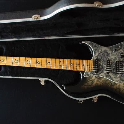 Fender Richie Sambora Signature Stratocaster Black Paisley 1996 image 8