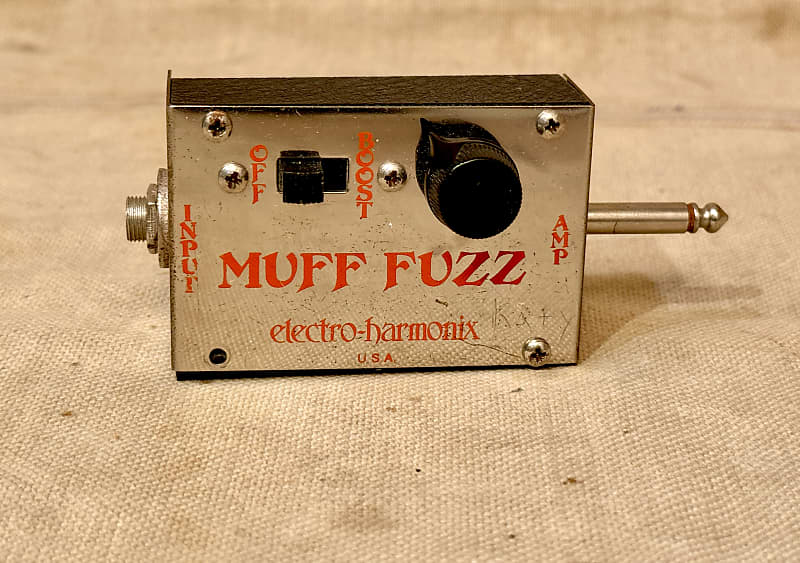 Electro-Harmonix Muff Fuzz | Reverb