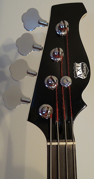 AXL AJ-800 Marquee Capricorn 4-String Electric Bass (B-stock
