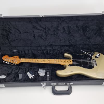 Fender 25th Anniversary Stratocaster 1979 Silver Metallic image 24