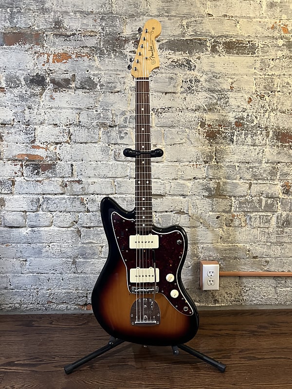 Fender Classic Player Jazzmaster Special | Reverb