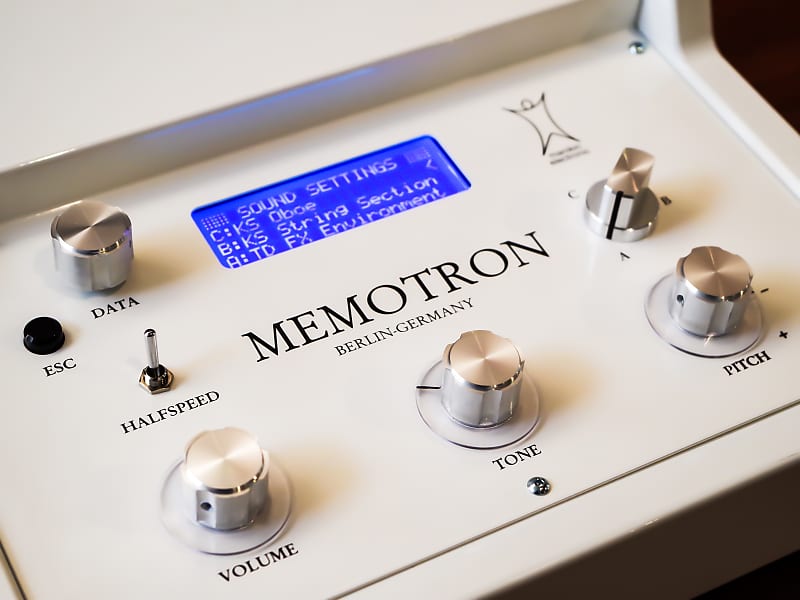 Manikin-Electronic Memotron M2D Black – United States