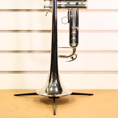 Yamaha YTR-8335RGS Xeno Bb Trumpet with Reversed Lead Pipe - Silver image 1