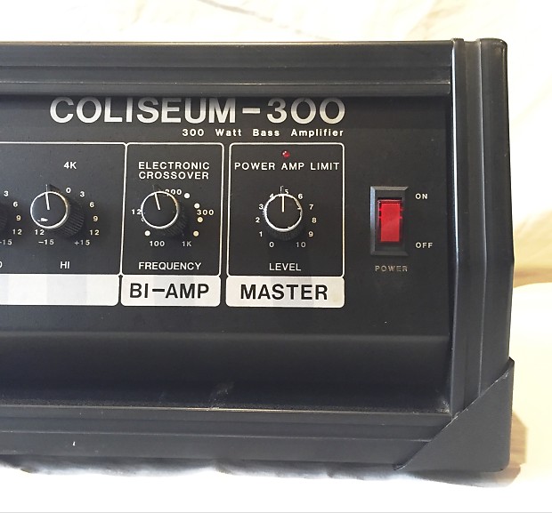 人気絶頂 Sunn Reverb | Amplifier 300 Coliseum ベース