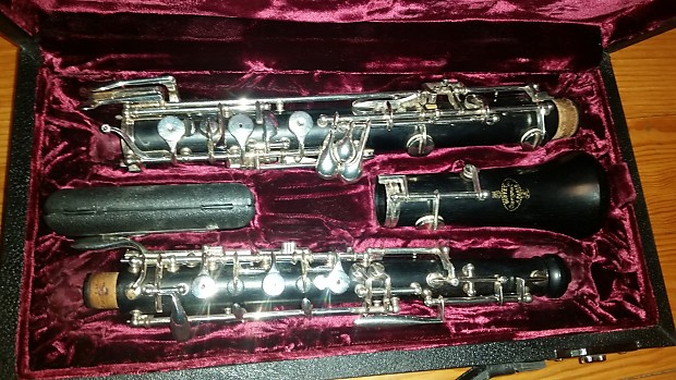 Buffet Crampon 4051 oboe (same as 4052) w/ left F, low Bb Buffet Crampon 4051 oboe (same as 4052) w/ left F, low Bb