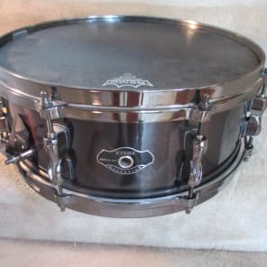 Tama Superstar 14 x 5.5 Snare Drum, Hairline Black Metallic, Die