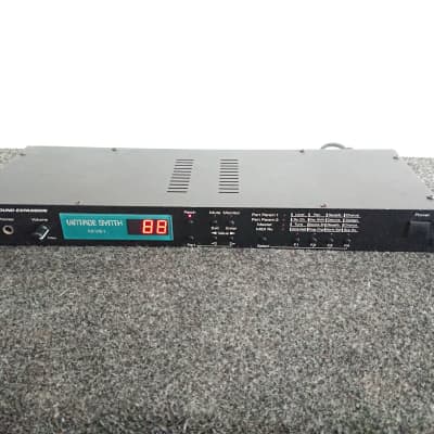 Roland M-VS1 Vintage Synth SR-JV80-04 Rack MIDI Sound Module