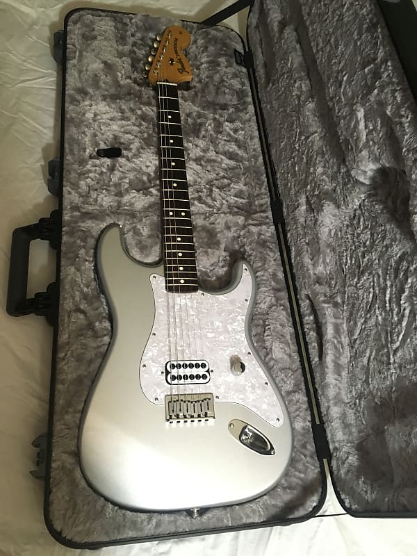 2001 Inca Silver Tom Delonge Fender Stratocaster W Fender Reverb 8434