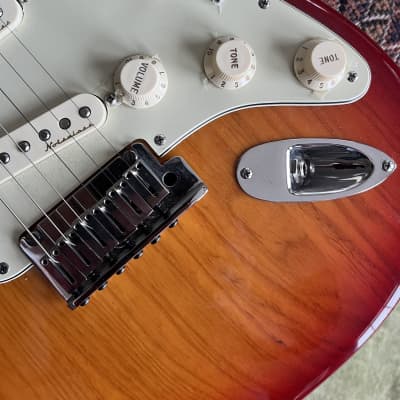 Fender American Deluxe Stratocaster Ash 2004 - 2010 | Reverb Canada